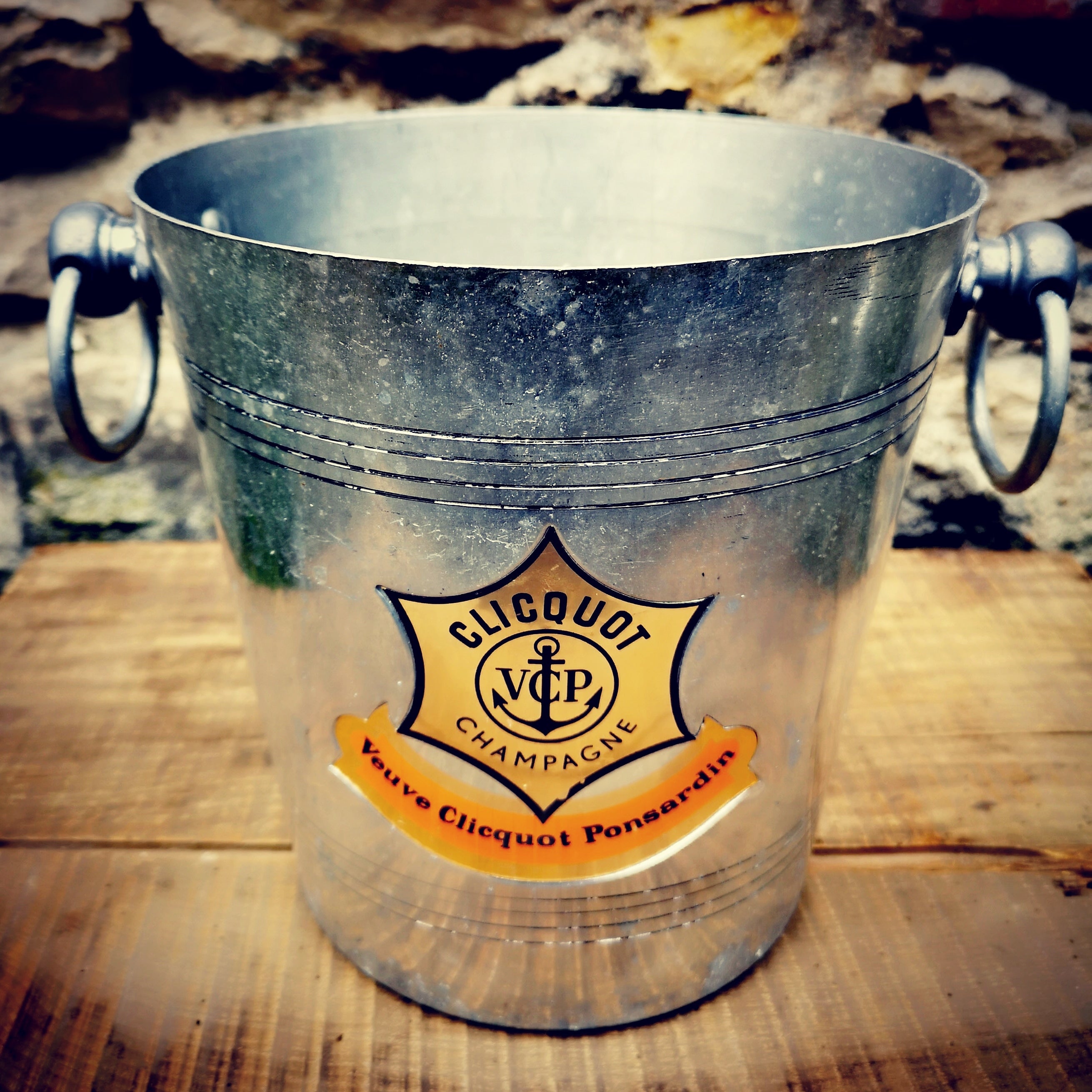 MOËT & CHANDON 灰皿 Vintage Champagne Moët & Chandon Ashtray – Maison des Vintages