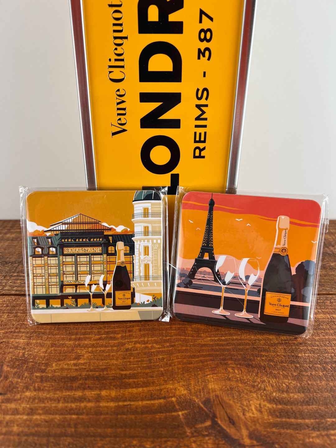 Set of Veuve Clicquot London Arrow Box and Coasters