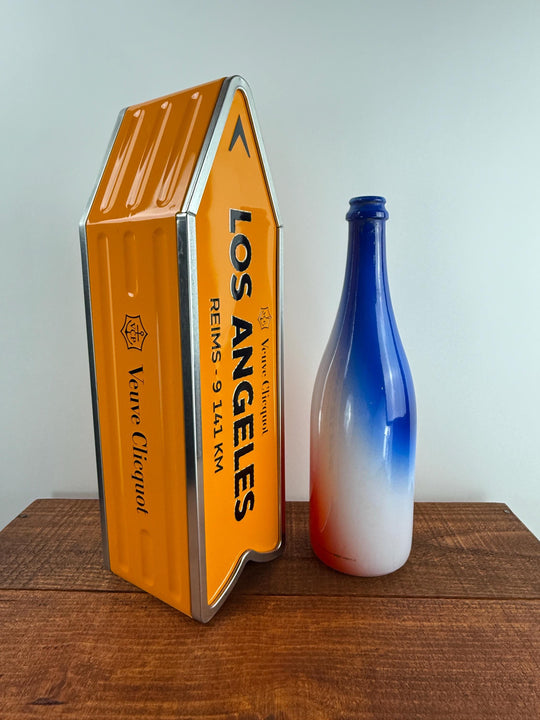 Veuve Clicquot Los Angeles Arrow box